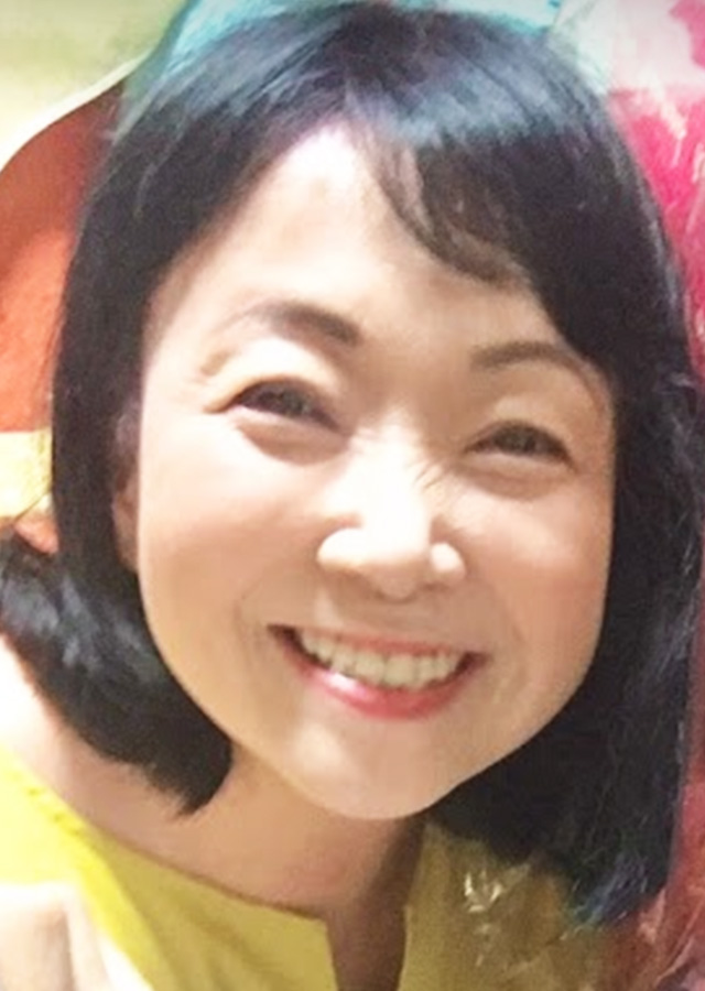 華山あずさ